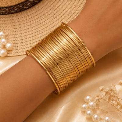 Royal Luxe Gold Bangle Stack